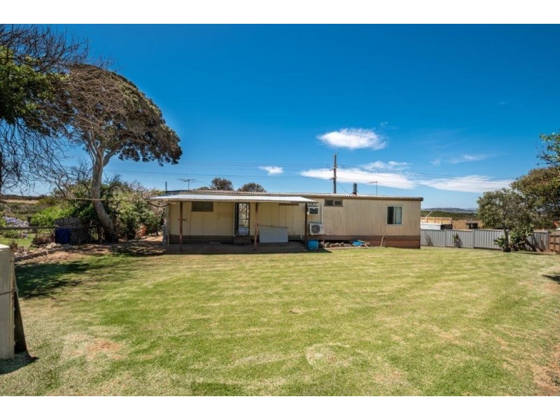 59 Phillip Island Rd, Surf Beach VIC 3922