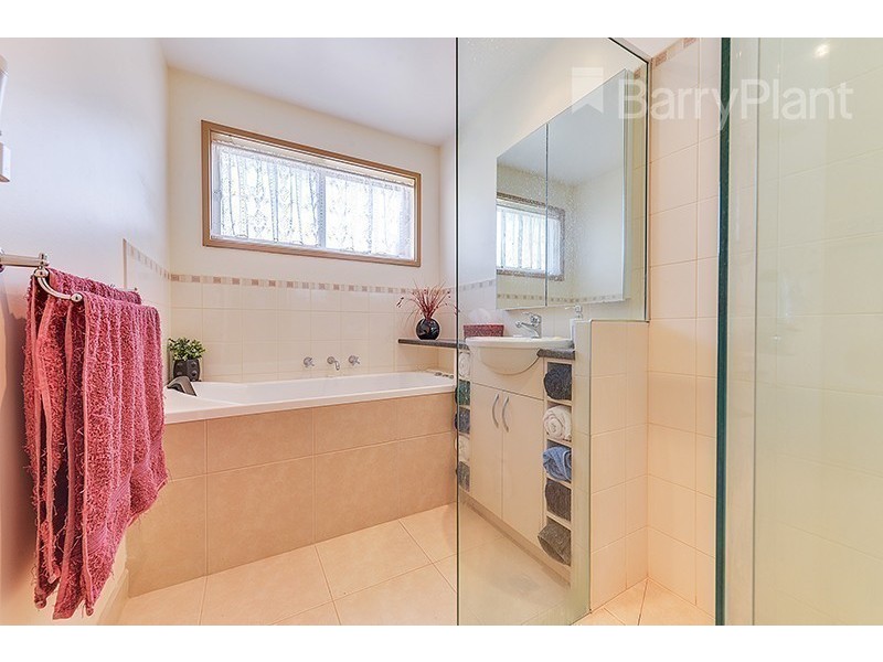 12 Turramurra Drive, Keysborough VIC 3173
