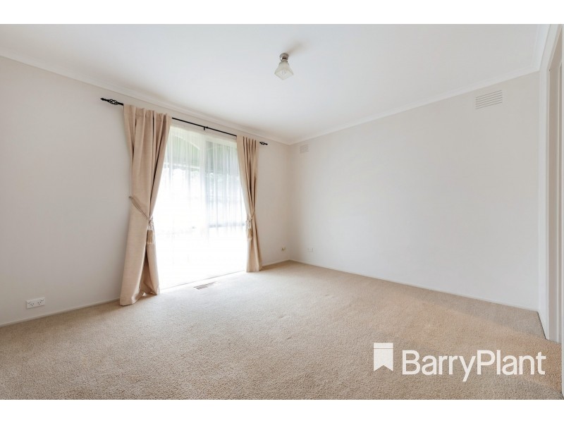 74 Liverpool Drive, Keysborough VIC 3173
