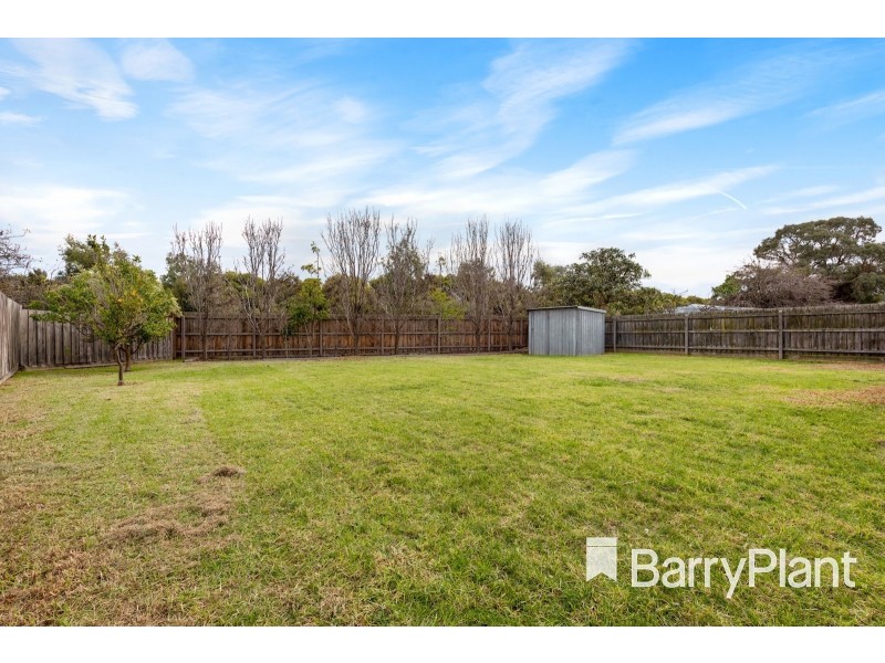 74 Liverpool Drive, Keysborough VIC 3173