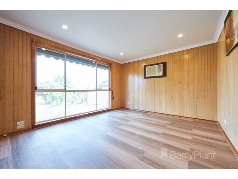 9 Mauchlin Court, Noble Park North VIC 3174