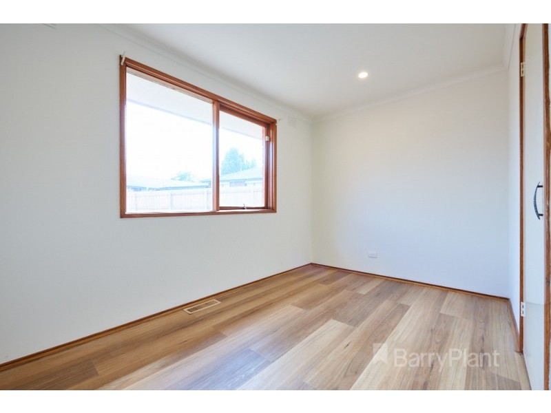 9 Mauchlin Court, Noble Park North VIC 3174