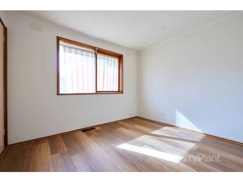 9 Mauchlin Court, Noble Park North VIC 3174