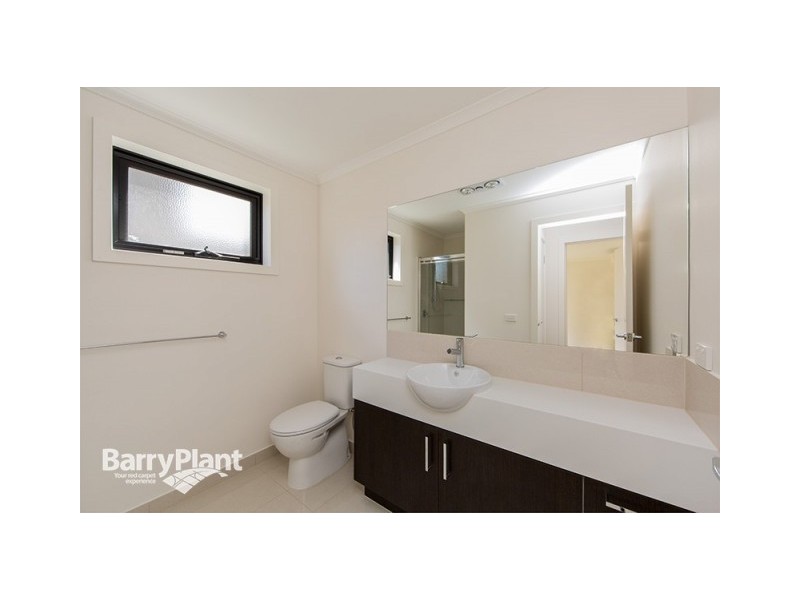 5/11 Wall Street, Noble Park VIC 3174