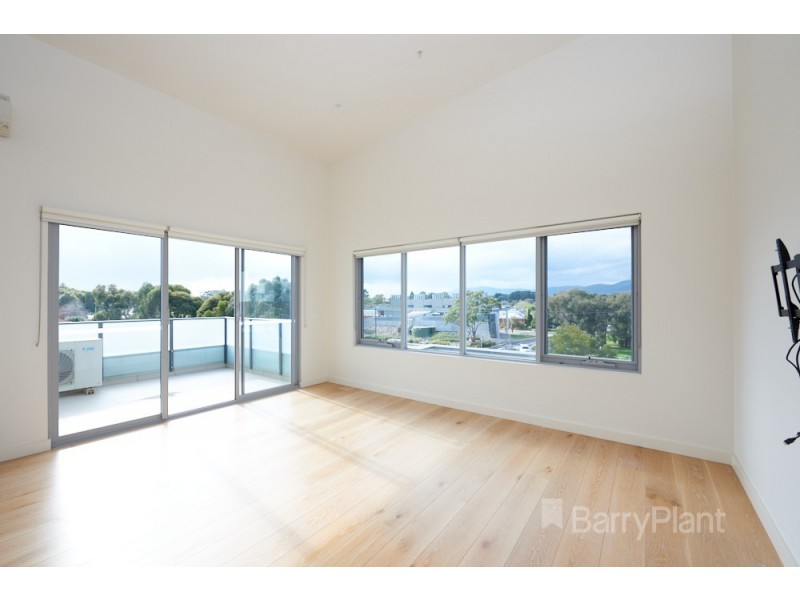 306/436 Stud Road, Wantirna South VIC 3152