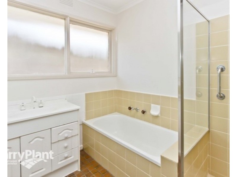 21 Murray Road, Dandenong North VIC 3175