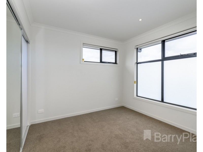 7 Floss Court, Keysborough VIC 3173