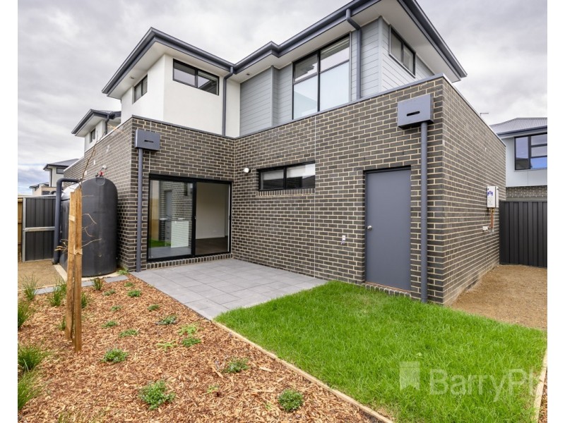 7 Floss Court, Keysborough VIC 3173