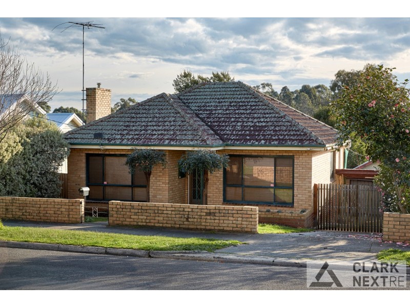 43 Charles Street, Warragul VIC 3820