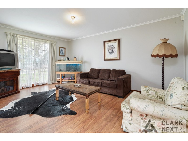 26 Acacia Street, Drouin VIC 3818