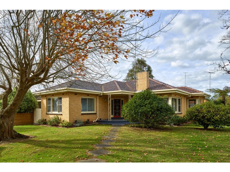 10 Anzac Road, Trafalgar VIC 3824