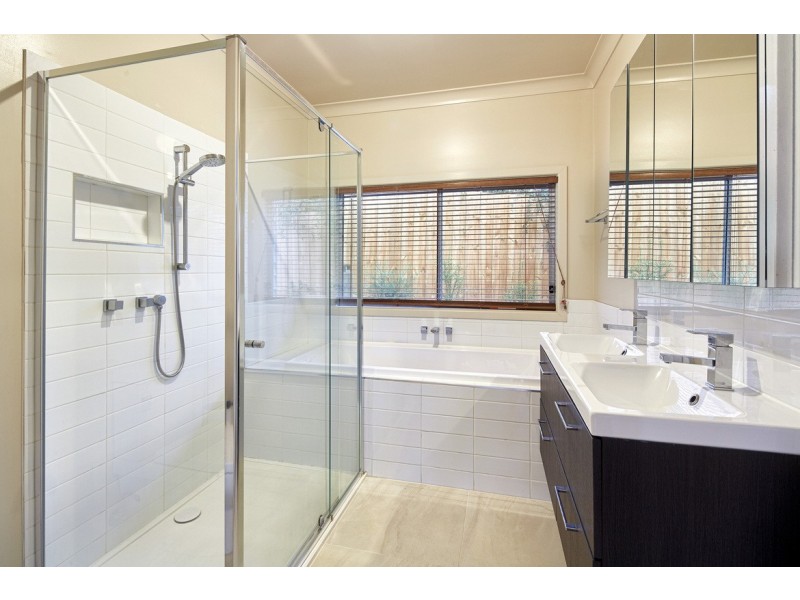 23 Affleck Street, Warragul VIC 3820
