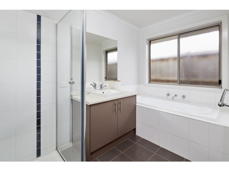 5 Wisteria Drive, Yarragon VIC 3823