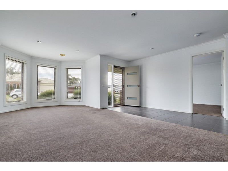 5 Wisteria Drive, Yarragon VIC 3823