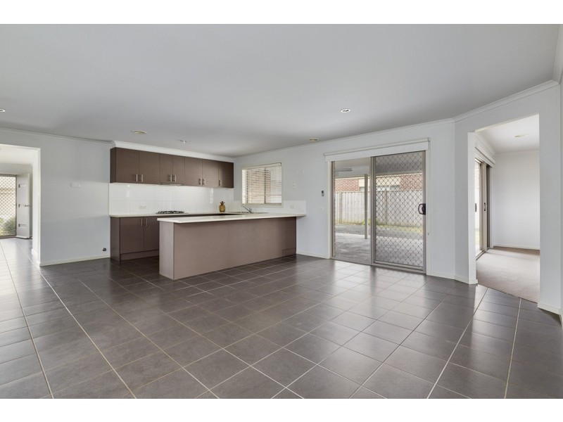 5 Wisteria Drive, Yarragon VIC 3823