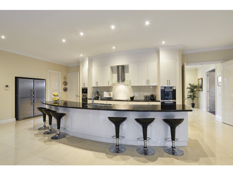 7 Fernery Boulevard, Warragul VIC 3820