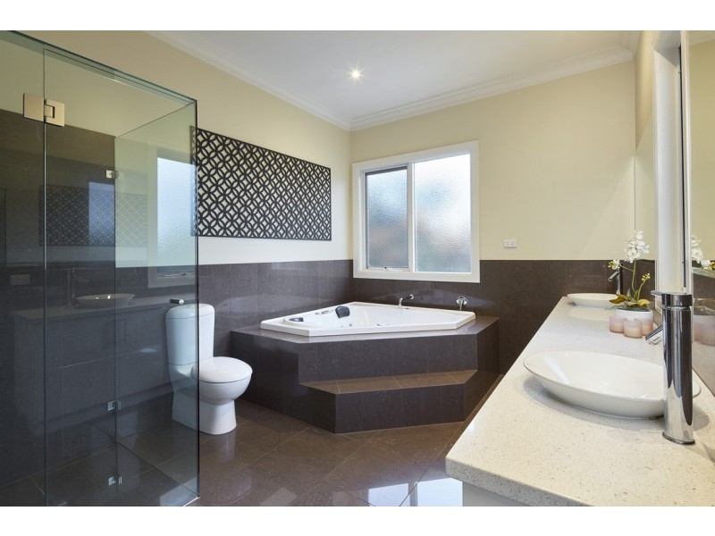 7 Fernery Boulevard, Warragul VIC 3820