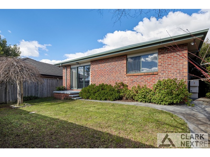 2/14 Banksia Court, Warragul VIC 3820