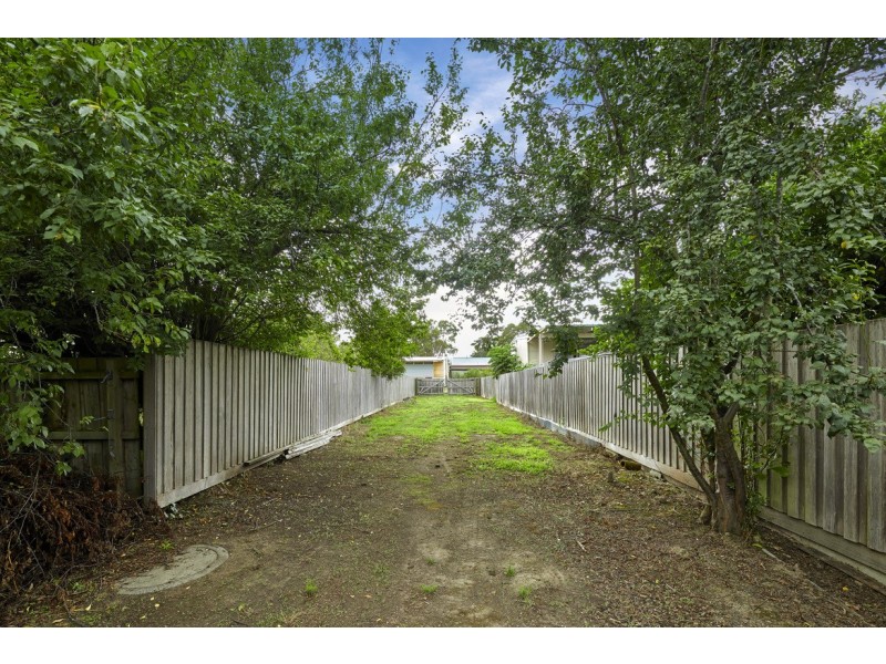 77 Princes Highway, Yarragon VIC 3823
