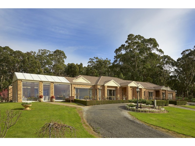 8 McIntyre Road, Yarragon VIC 3823