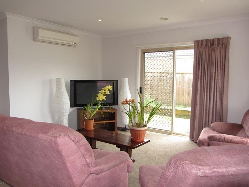 13 Rivendale Crescent, Drouin VIC 3818