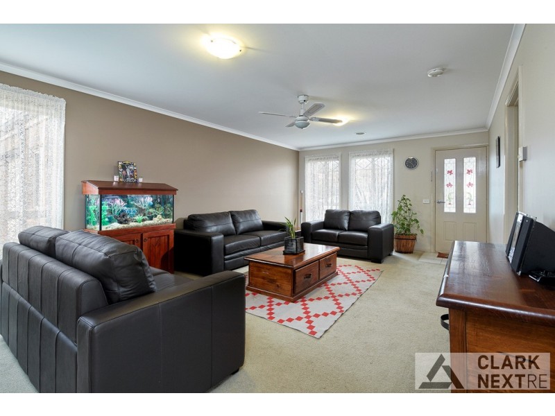 23 Hamilton Drive, Warragul VIC 3820