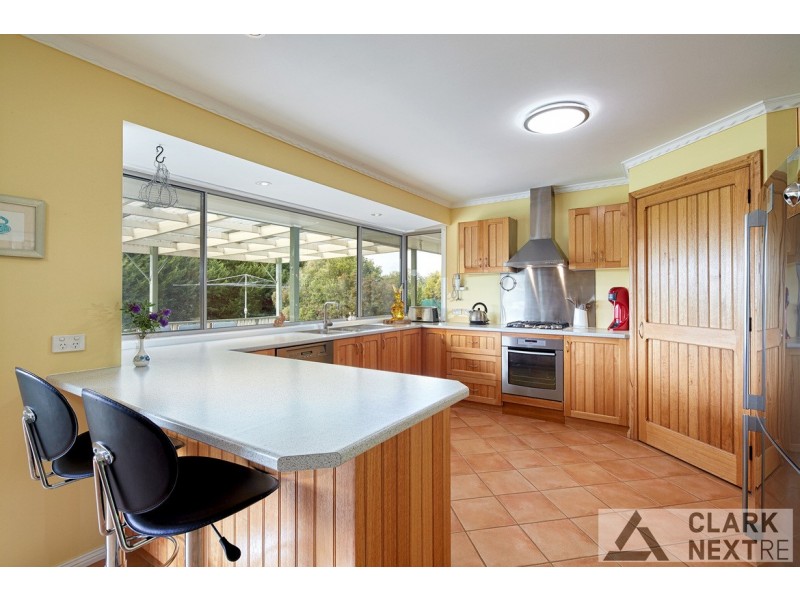 1430 Bloomfield Road, Crossover VIC 3821