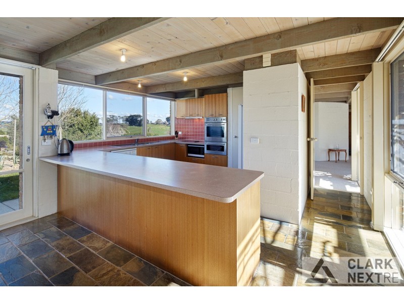 16 Oak Court, Warragul VIC 3820