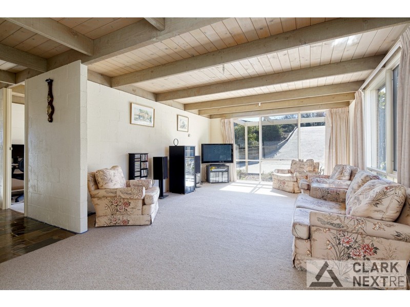 16 Oak Court, Warragul VIC 3820