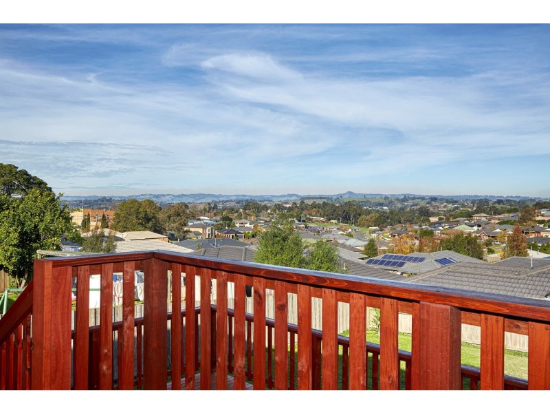 17 Fenton Street, Warragul VIC 3820