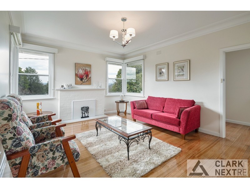 27 Sinclair Street, Warragul VIC 3820