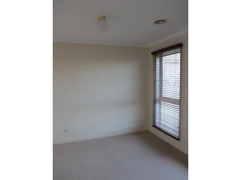 8 Neerim Rail Drive, Warragul VIC 3820