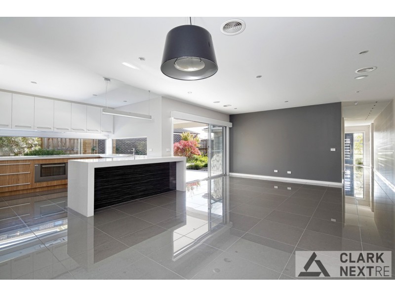 6 Silverwood Drive, Warragul VIC 3820