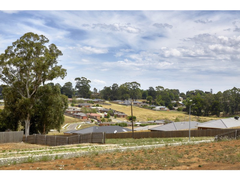 21 Todman Street, Drouin VIC 3818