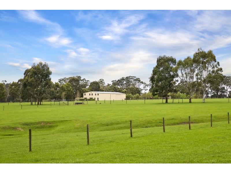870 Main South Road, Drouin South VIC 3818