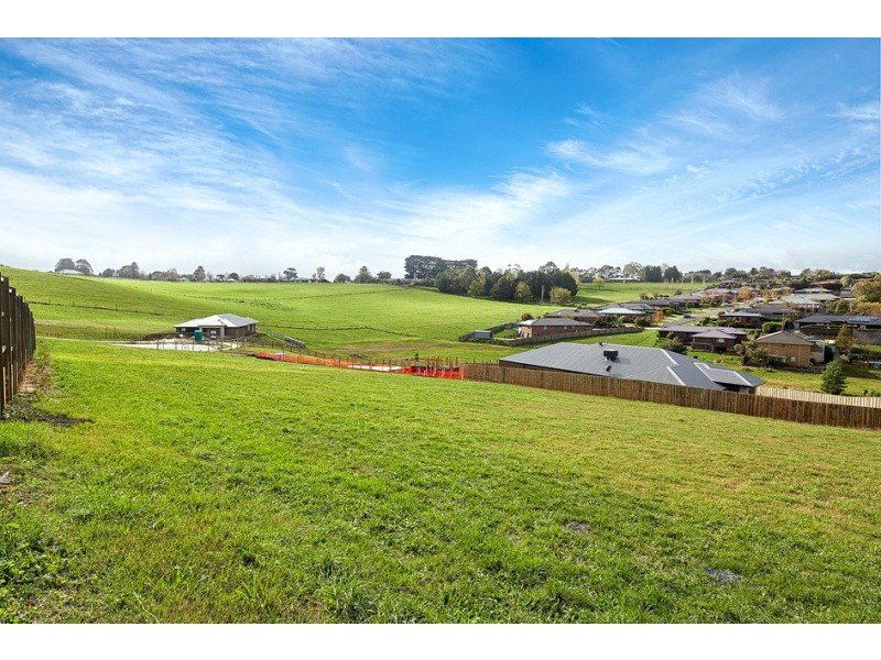50 Myrtle Crescent, Warragul VIC 3820
