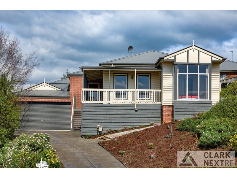 10 Nicolas Court, Warragul VIC 3820