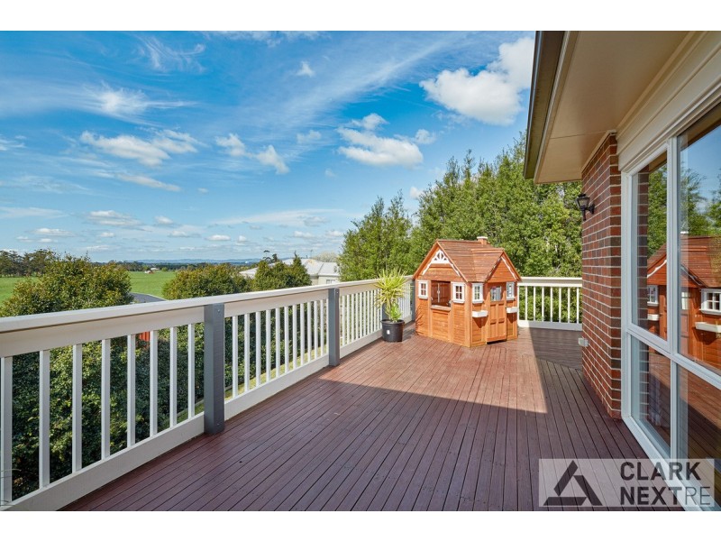 10 Nicolas Court, Warragul VIC 3820