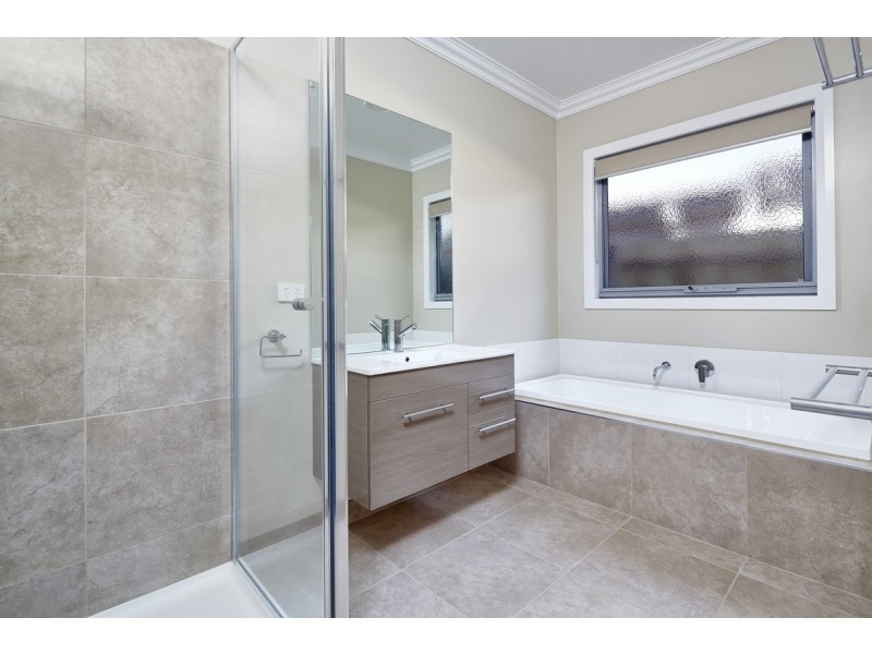 1-5/128 Albert Road, Warragul VIC 3820