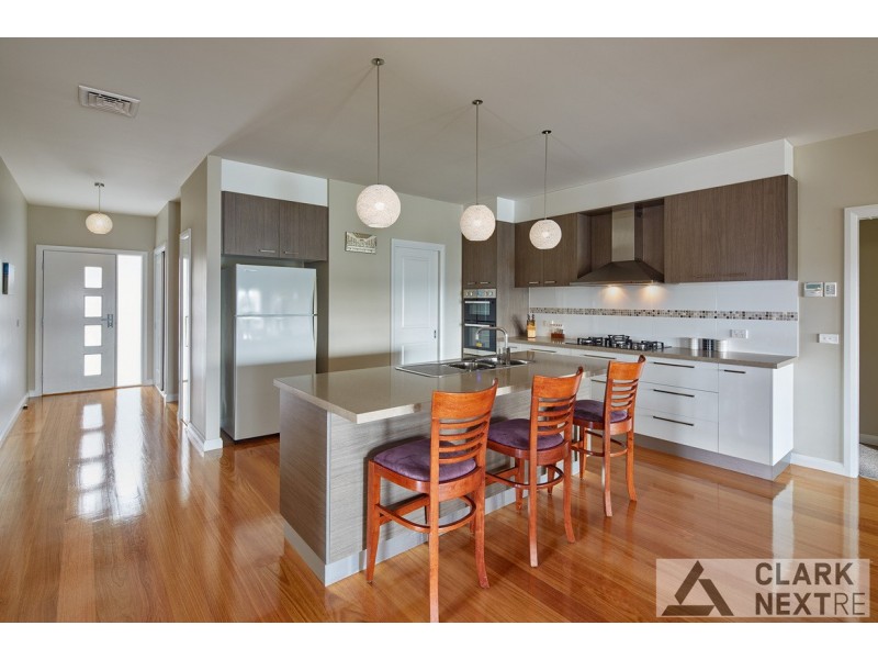 30 Glendon Drive, Warragul VIC 3820