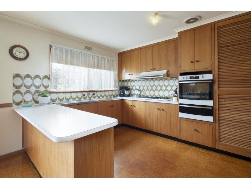 14 Rangeview Street, Warragul VIC 3820