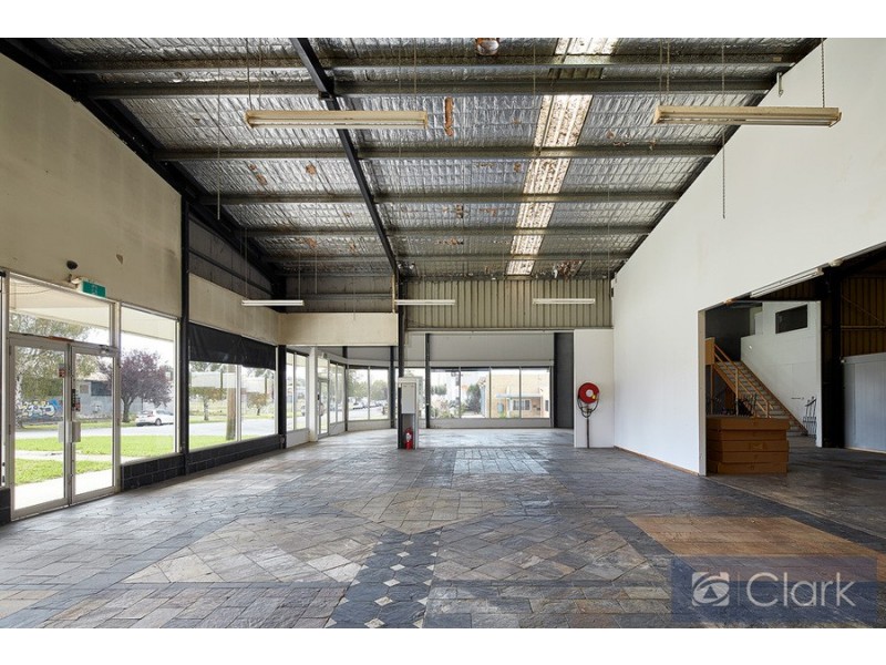 6 Gladstone Street, Warragul VIC 3820