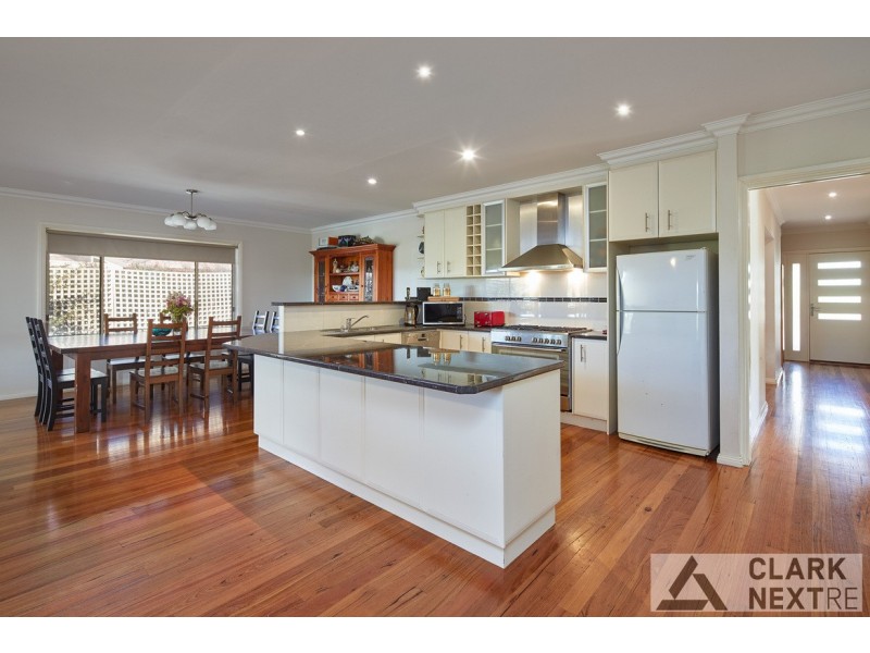 45 Victoria Street, Drouin VIC 3818