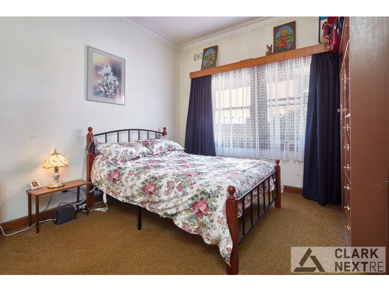10 Lampard Road, Drouin VIC 3818