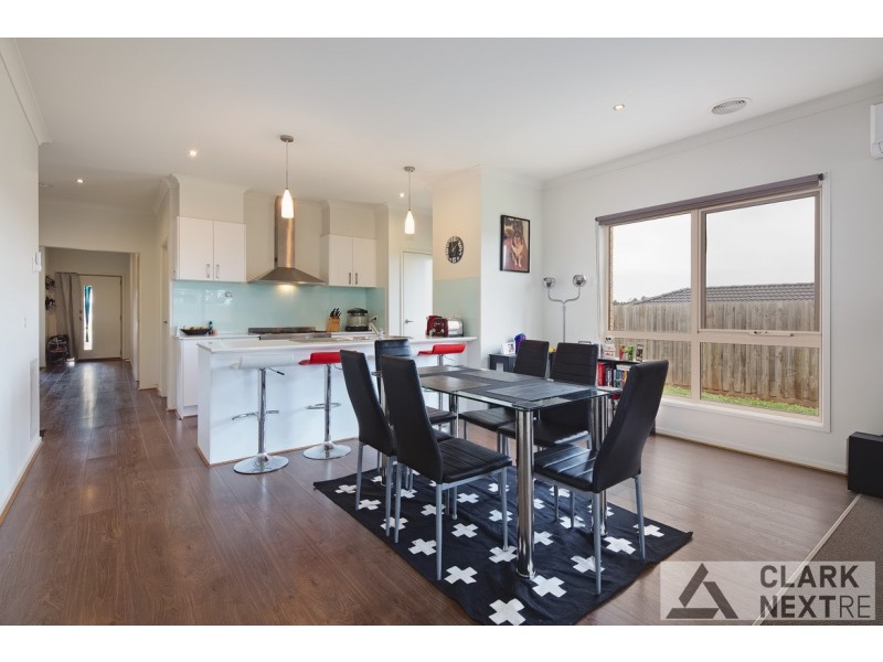 21 Ajax Street, Drouin VIC 3818