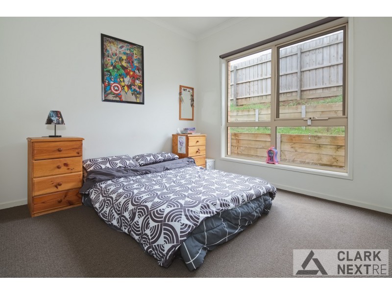 21 Ajax Street, Drouin VIC 3818