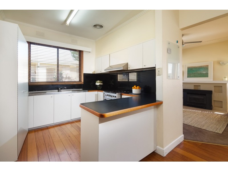 26 Windsor Avenue, Warragul VIC 3820