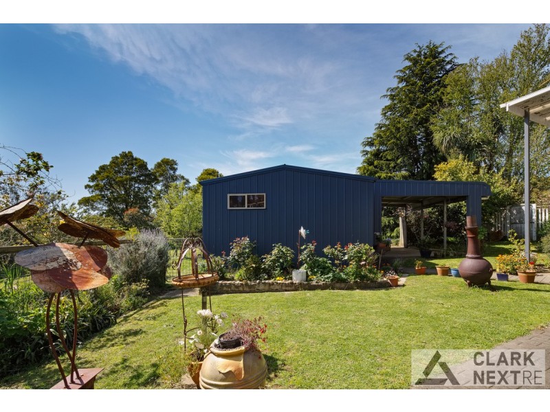 23-25 Biram Drive, Warragul VIC 3820