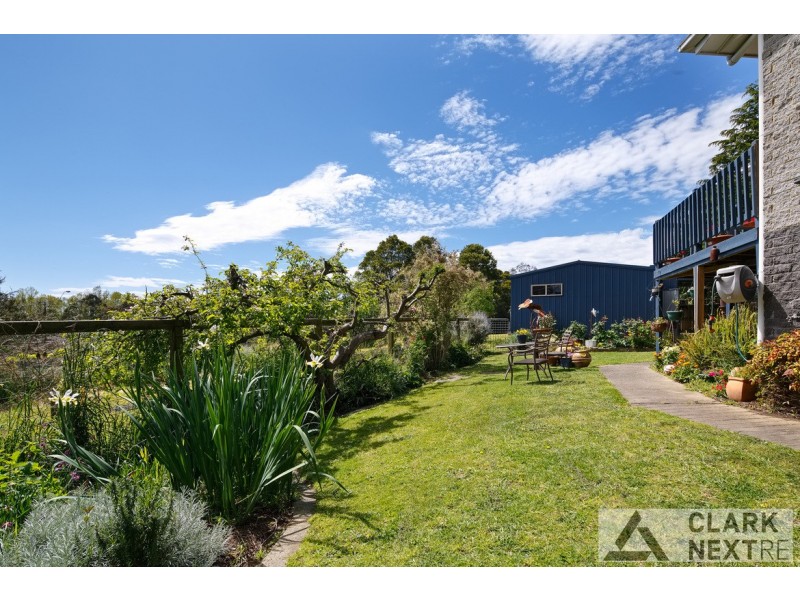 23-25 Biram Drive, Warragul VIC 3820