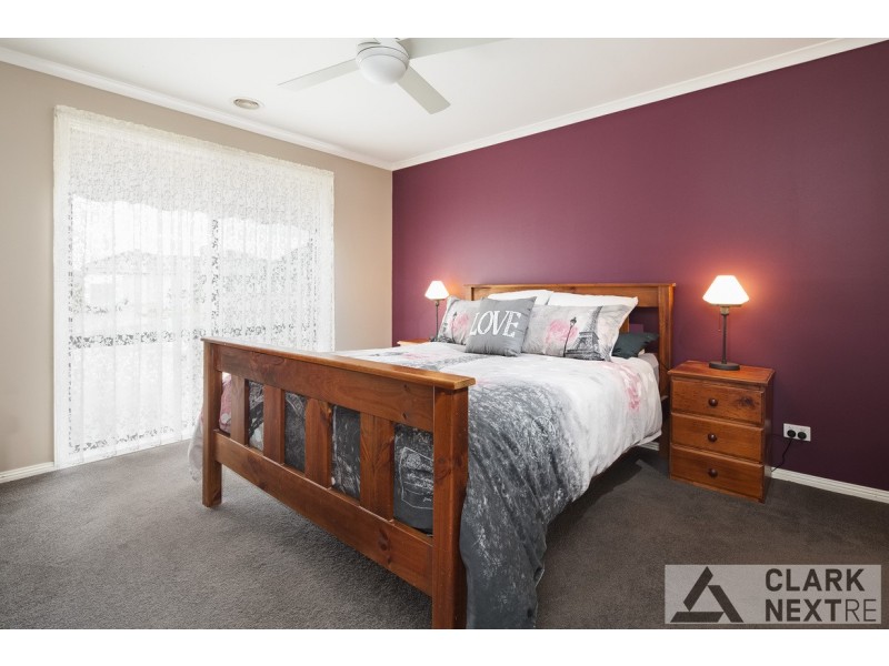 12 McMillan Drive, Warragul VIC 3820